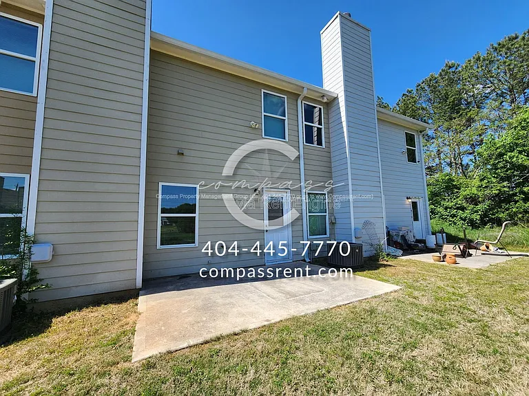 228 Lyndon Way NW — Photo 26