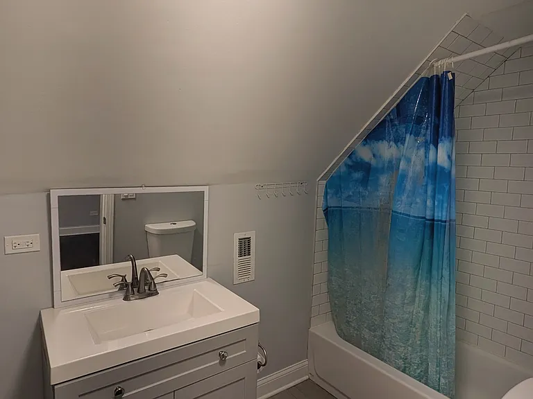 2455 N Austin Ave #2 — Photo 13