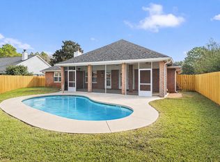 337 Louise Cir, Destin, FL 32541