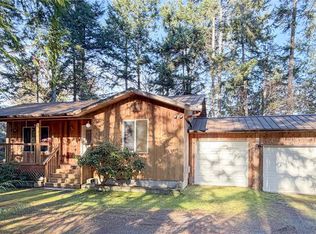 3096 Commodore Way, Nanaimo, BC V0R1X7