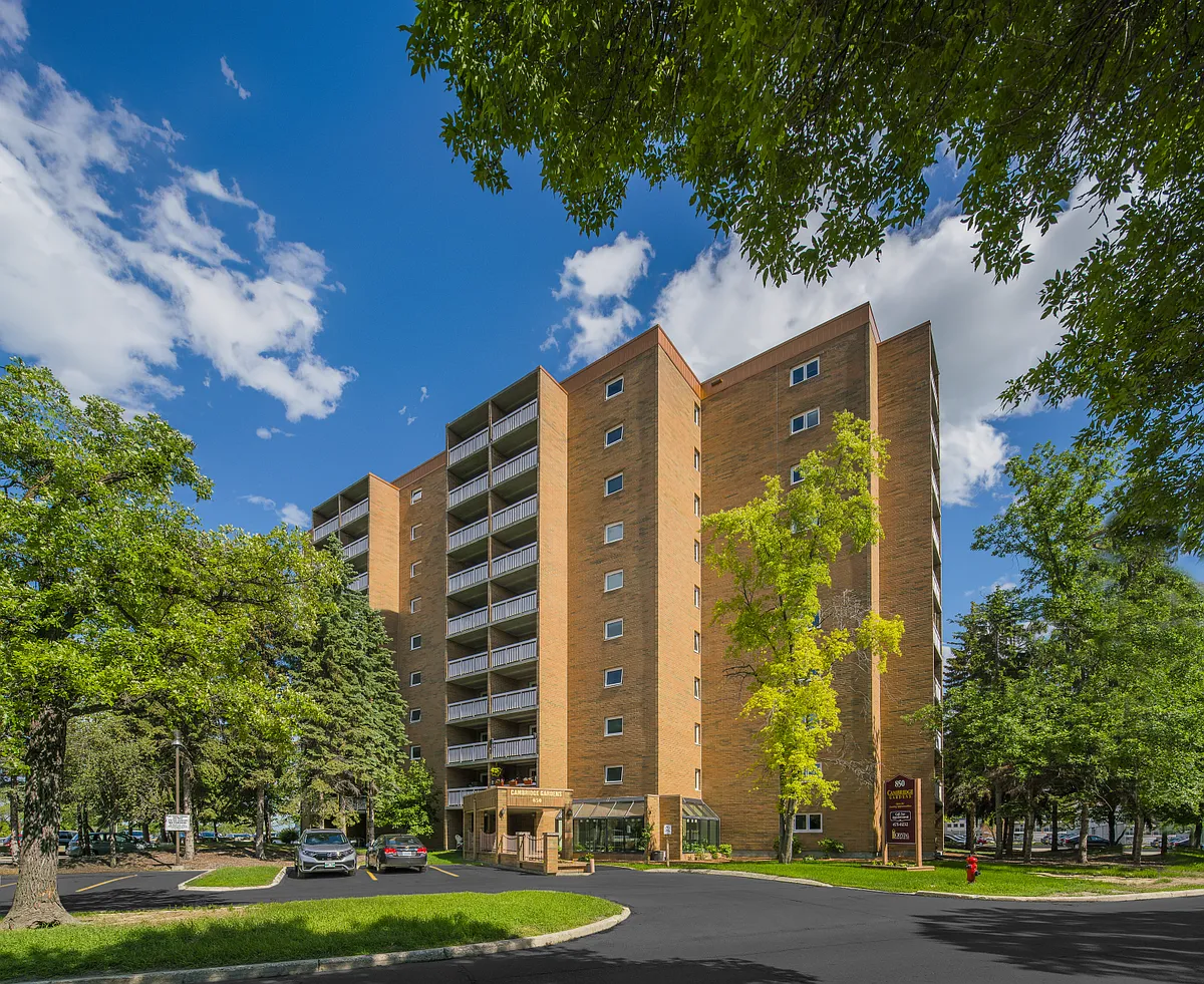 Building Photo - 850 Cambridge St #307
