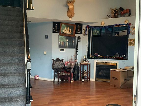 3rd image of 5229 Cyprus Ct