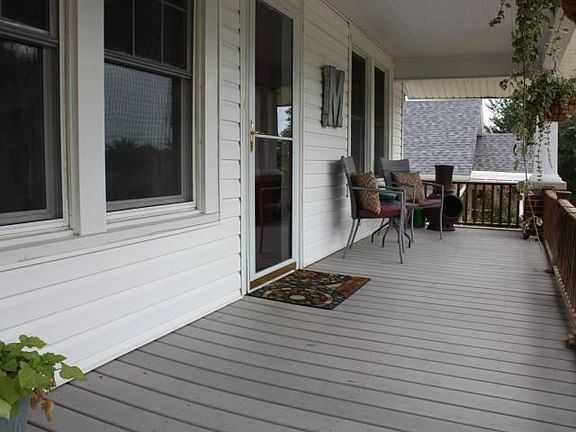 4th image of 2301 Edmond St