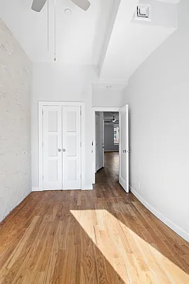 Rented by HomeDax Real Estate | media 9