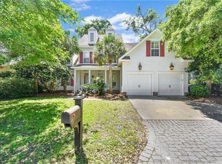 140 N Cottages Dr, Saint Simons Island, GA 31522
