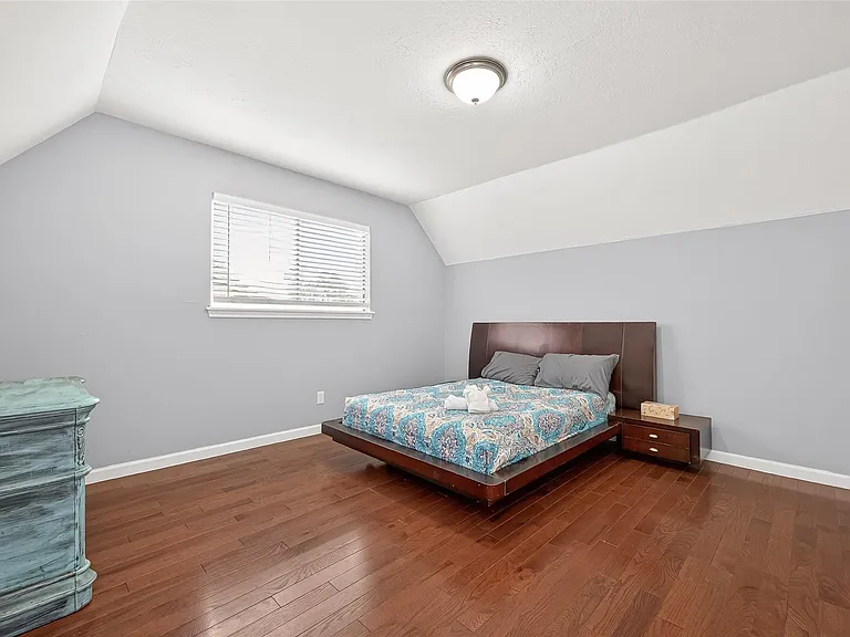 3815 Fernglade Dr — Photo 34