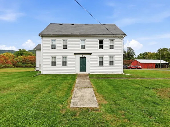 122 S Silver Ln, Sunderland, MA 01375