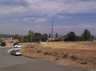 264 Tiffany Ln, Moreno Valley, CA 92557