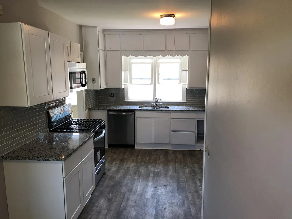 361 N Midler Ave #2
