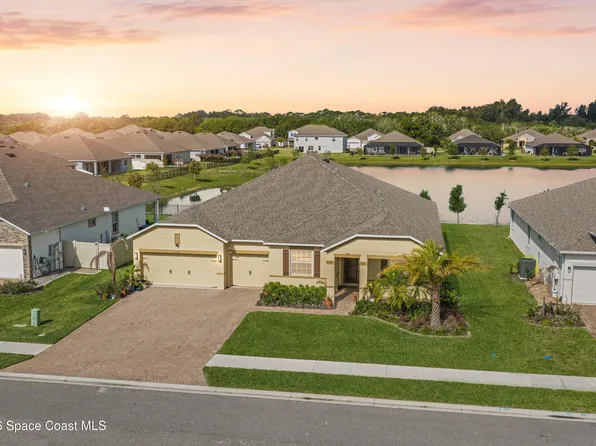 6185 Moonrise Dr, Merritt Island, FL 32953