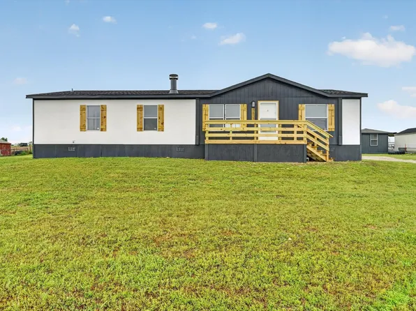 5803 Kentucky St, Joshua, TX 76058