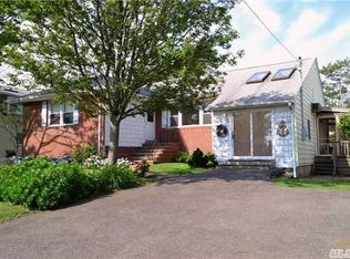 3424 Colony Dr, Baldwin, NY 11510