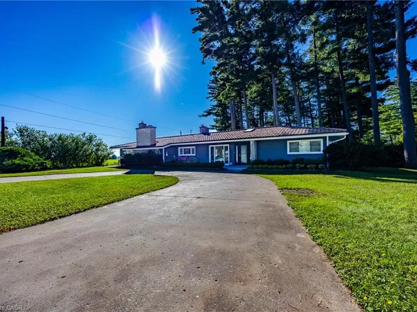72 Courtney Ave, Norfolk County, ON N4B 1C4