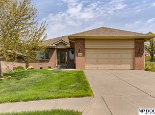 14602 Berry Cir, Omaha, NE 68137