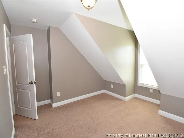 131 S Prince Henry Way — Photo 22