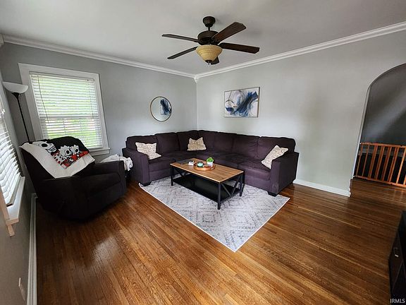 4th image of 212 S Thomas Ave