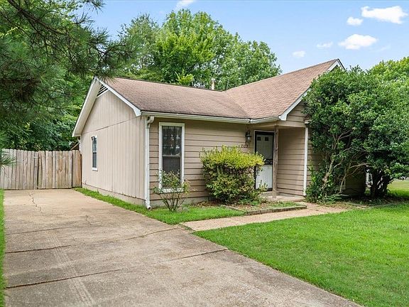 3rd image of 7103 Tagen Dr
