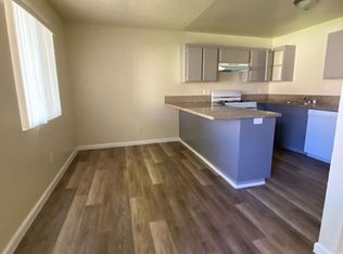 11595 White Ave APT 18, Adelanto, CA 92301