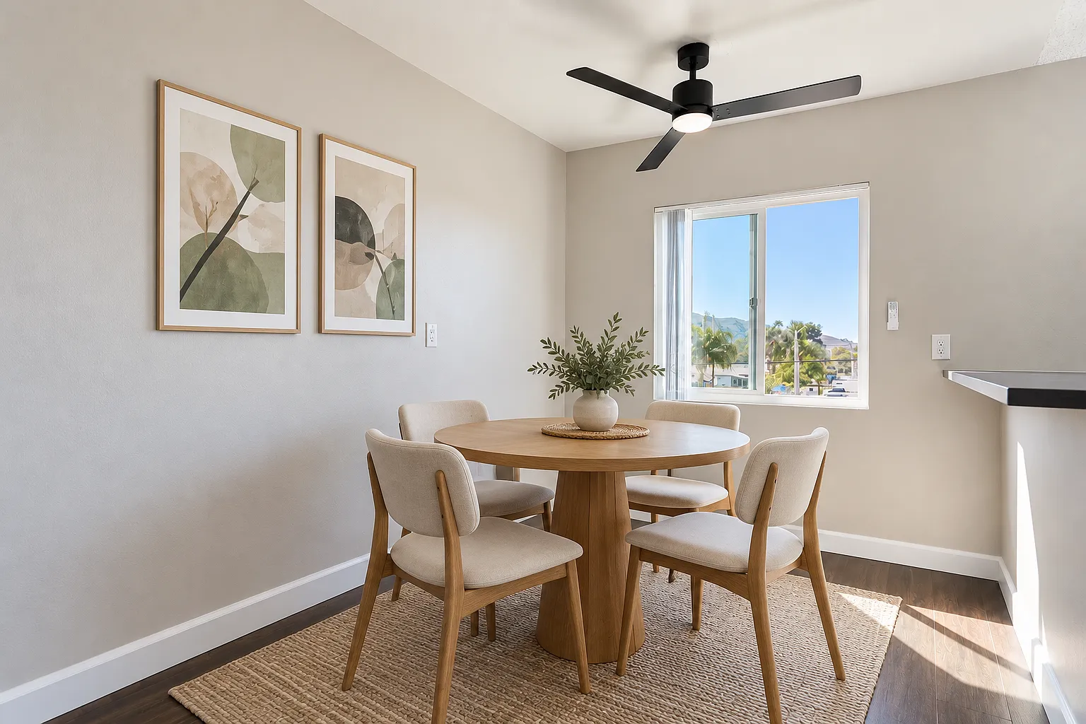 2 bed, 1003 sqft, $2,200 — Photo 1
