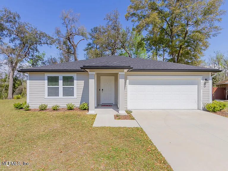 5542 Ortega Bluff Ln — Photo 1