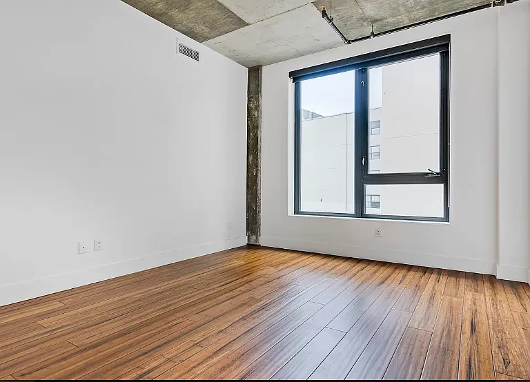 347 Berry St #3C — Photo 5