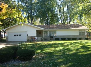 507 N 3rd St, Cissna Park, IL 60924