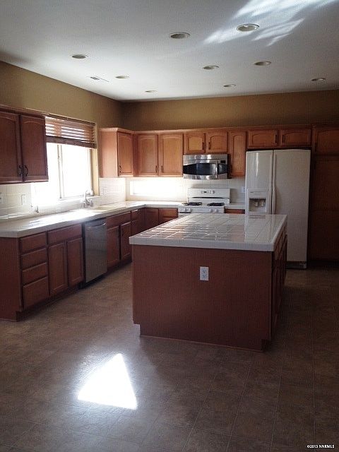 2nd image of 1160 Flintwood Dr