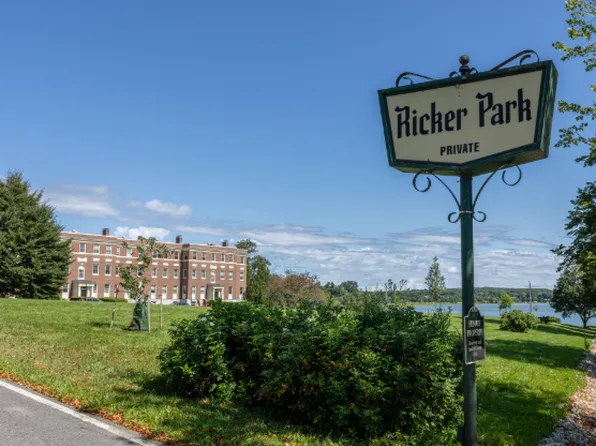 9 Ricker Park APT C3, Portland, ME 04101