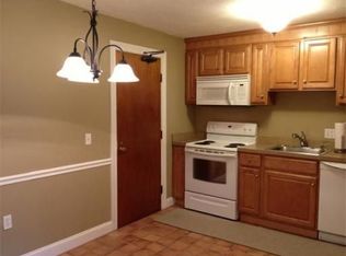 19 Davis Rd APT A3, Acton, MA 01720