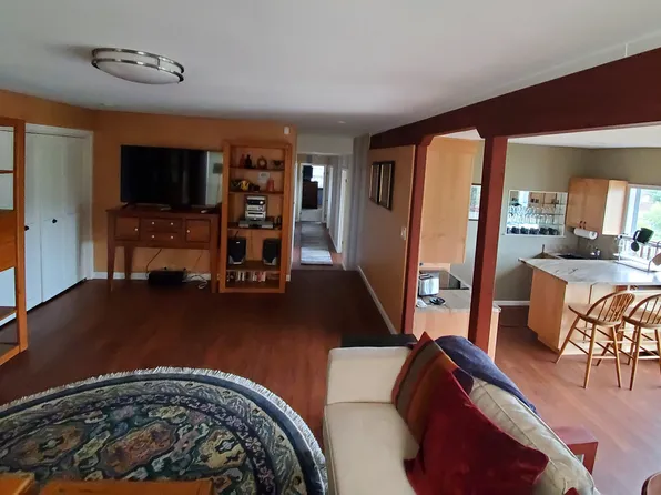 (undisclosed Address), Mill Valley, CA 94941