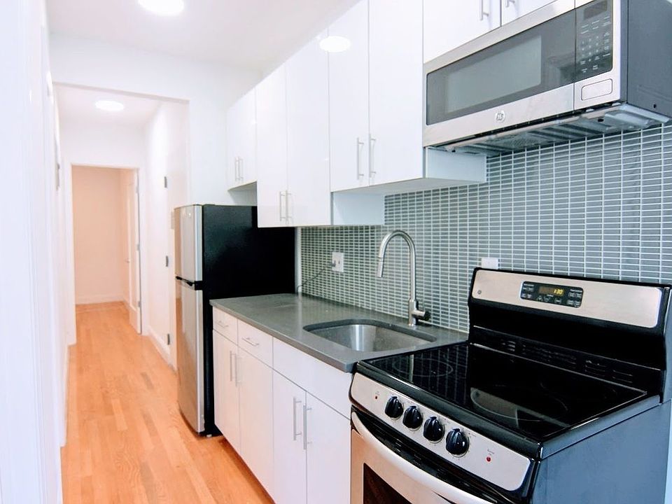 1st image of 224 E 59th St #4FFE