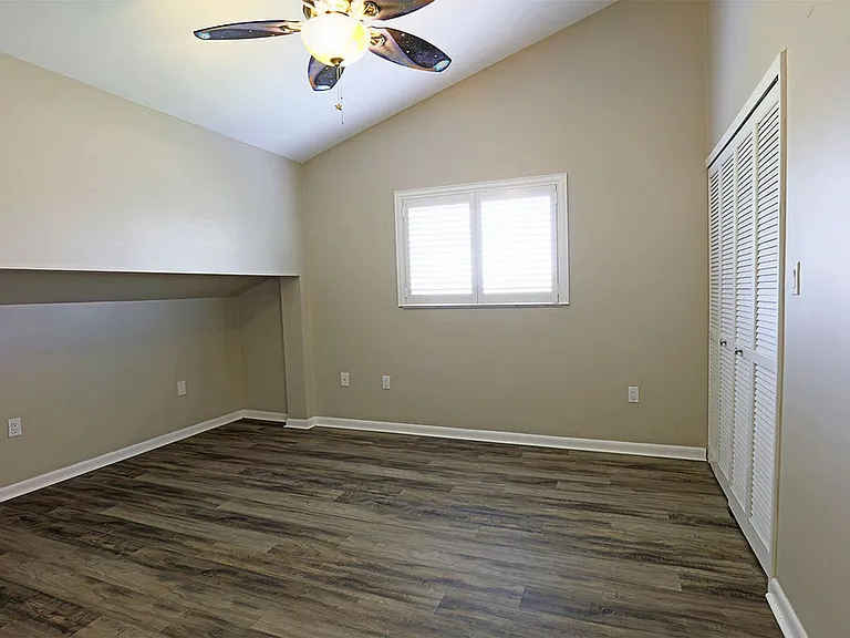 16717 Bobcat Dr — Photo 15