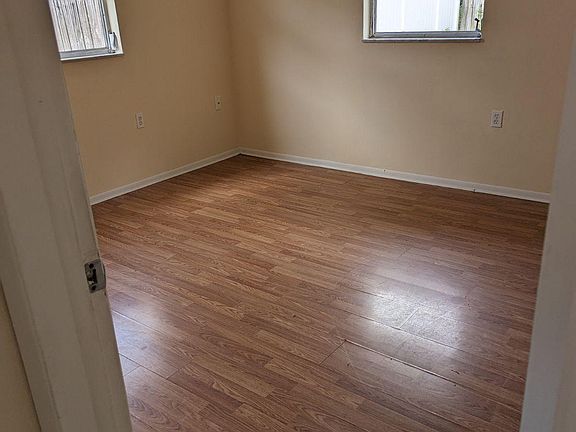5th image of 5411 Casino Dr