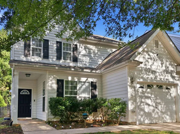 8405 Whisper Ridge Pl, Raleigh, NC 27613