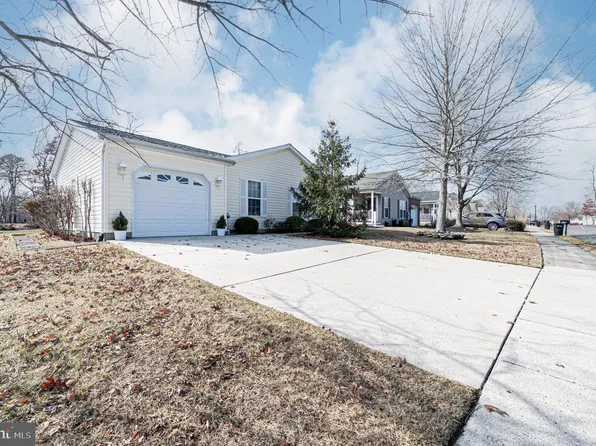 189 Pebble Beach Dr, Mays Landing, NJ 08330