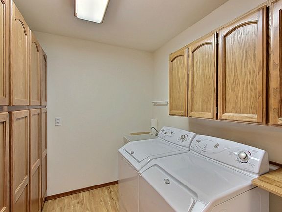 5th image of 7401 71st Avenue Ct SW