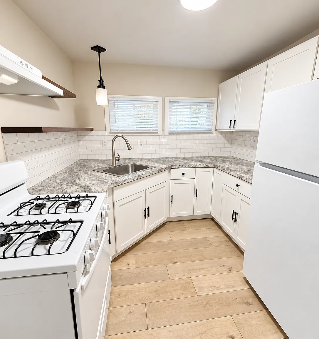 1 bed, 700 sqft, $1,375 — Photo 3