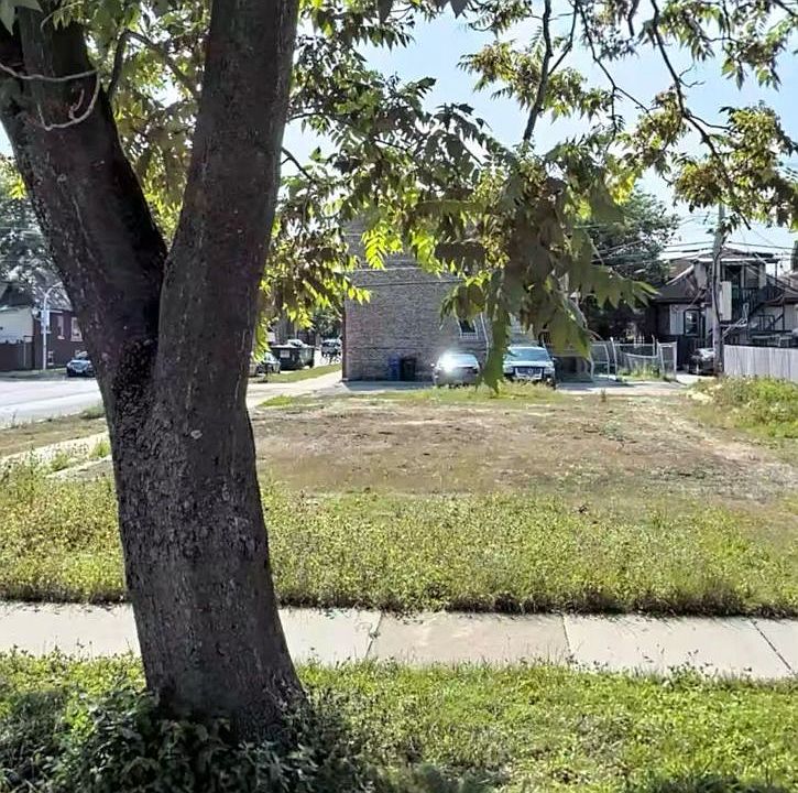 1st image of 1000 N Leamington Ave