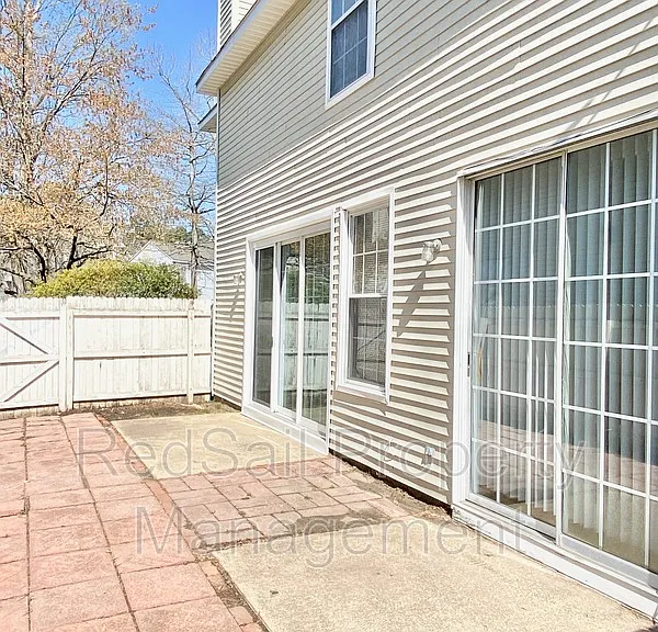 129 Watson Dr — Photo 23