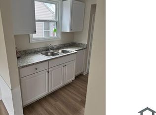 21155 Eastwood Blvd, Warren, MI 48089