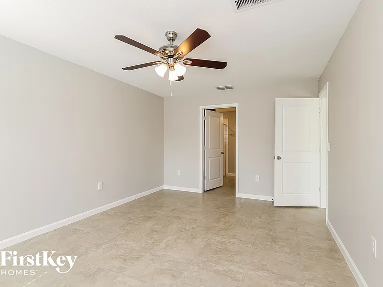 228 Southern Breeze Loop — Photo 8