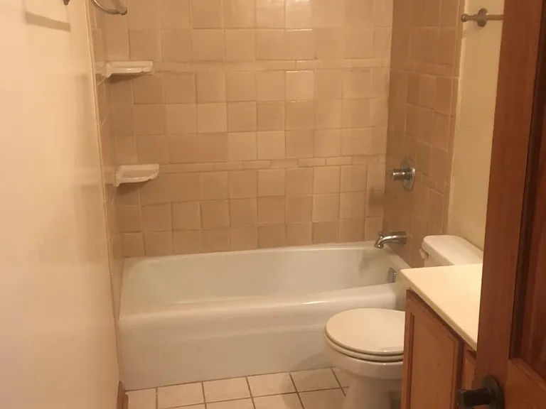 10300 Ridgeland Ave — Photo 5