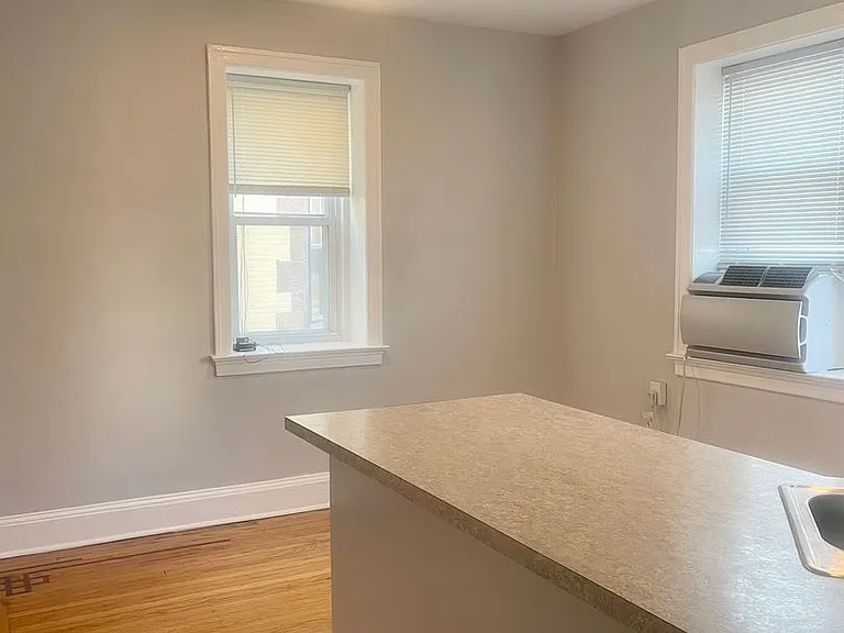 4107 Chester — Photo 34