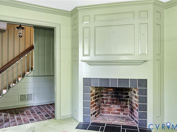 3rd image of 2725 Queenswood Rd