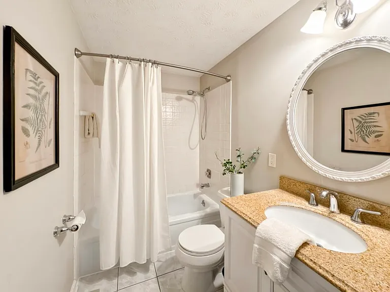 4214 Hanover Dr — Photo 15