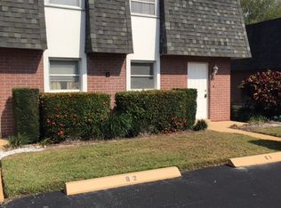 600 Valley Stream Dr APT B1, Naples, FL 34113