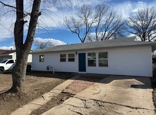 424 Lindenwood Dr, Bartlesville, OK 74003