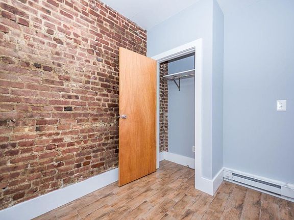 5th image of 31-38 34th St #1V