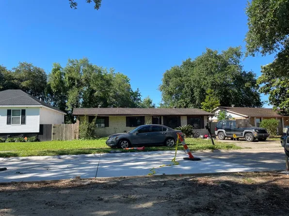 9433 E Claiborne Pkwy, Westwego, LA 70094