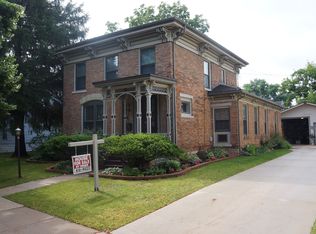 188 4th St, Fond Du Lac, WI 54935